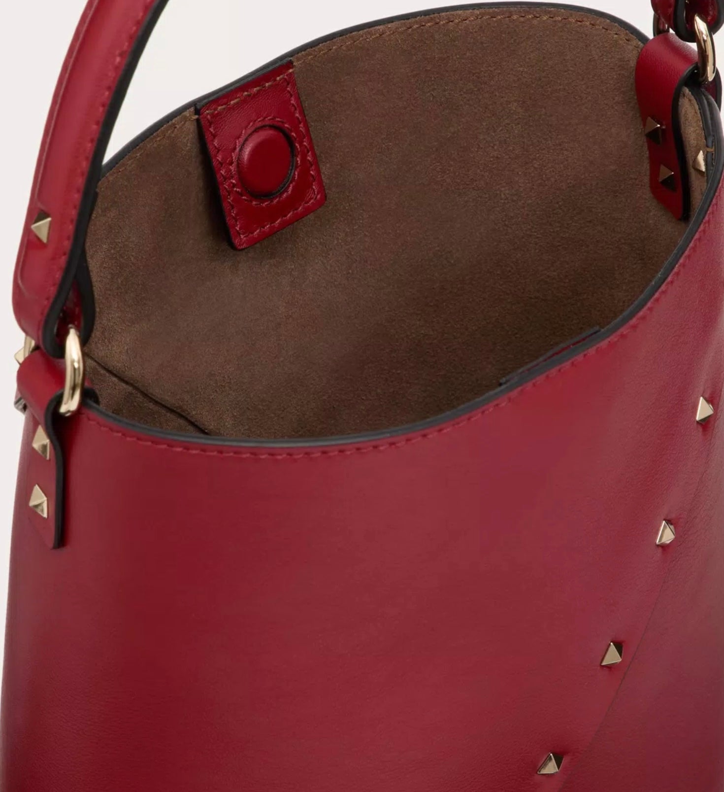 Valentino Garavani Valentino Garavani Rockstud Wispy Calfskin Bucket Bag