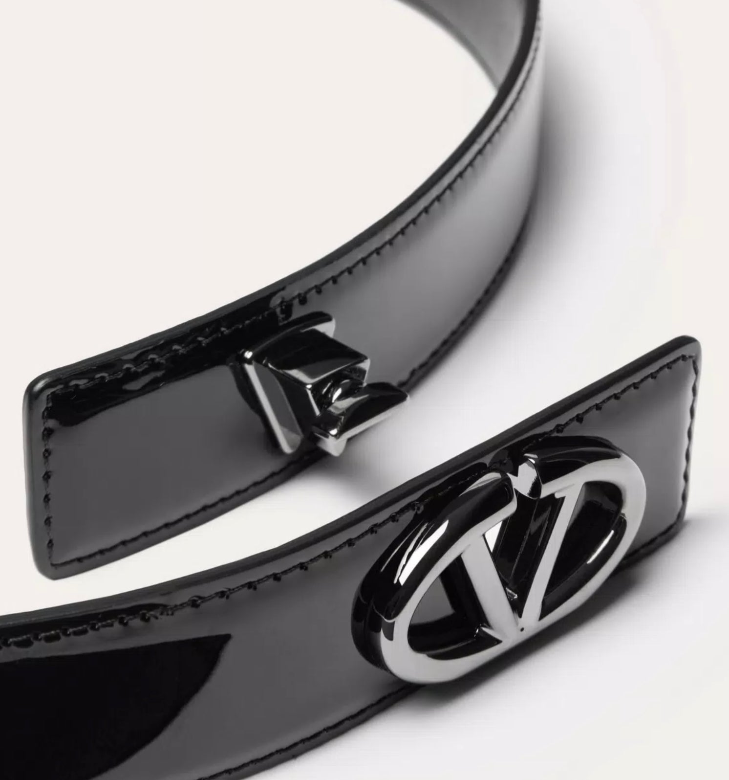 Valentino Vlogo The Bold Edition 30 Mm Patent Leather Belt