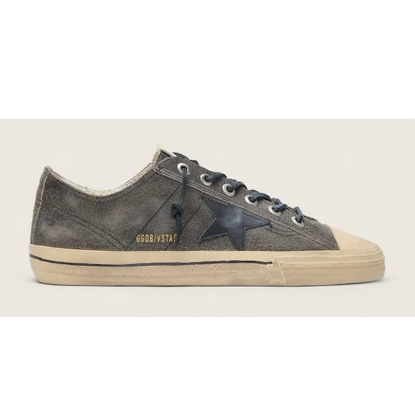 Golden Goose V-star 2 Sneakers