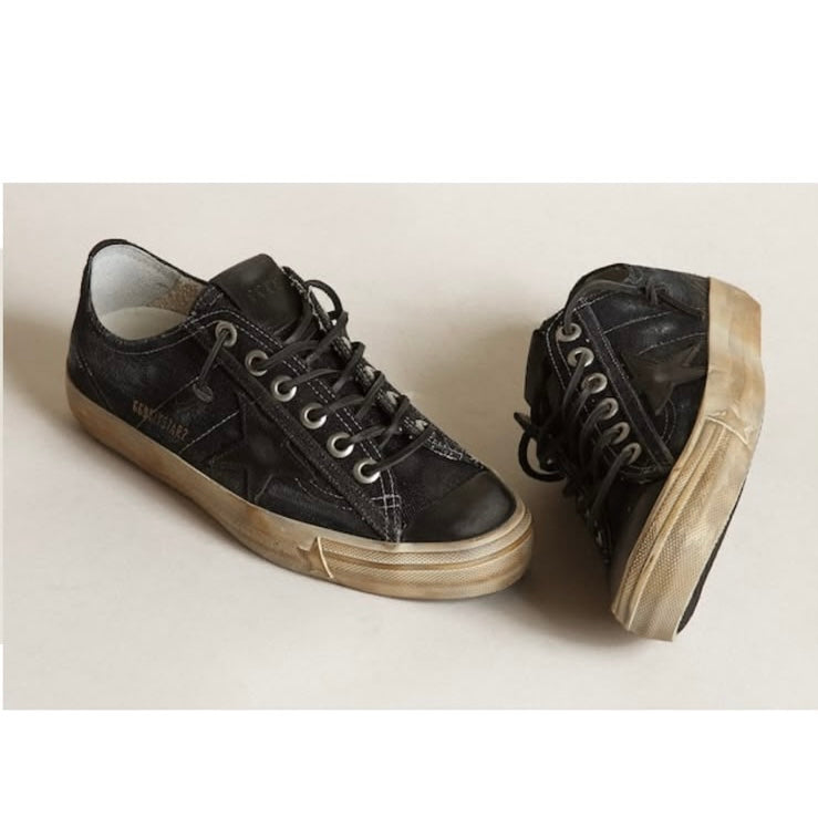 Golden Goose V-Star 2 Sneakers