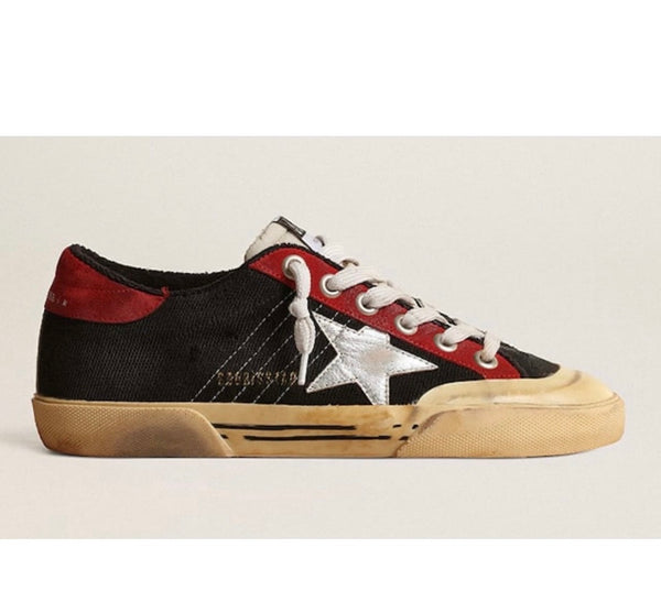 Golden Goose Super Star Sneakers