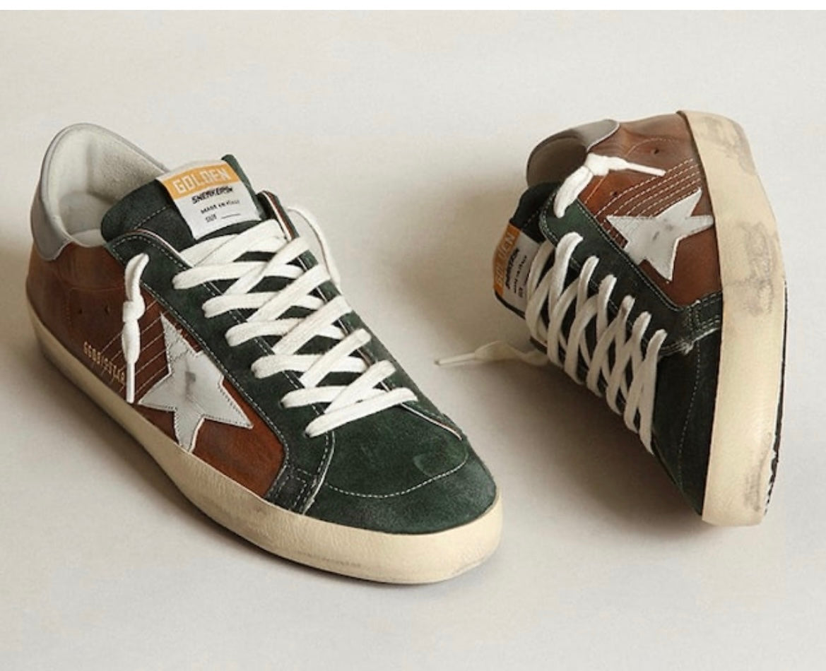 Golden Goose Super Star Sneakers