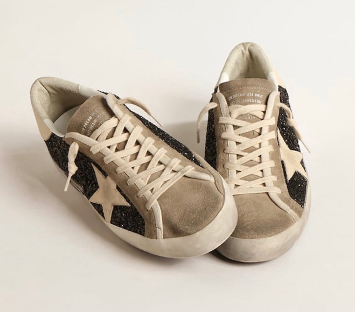Golden Goose Super Star Sneakers