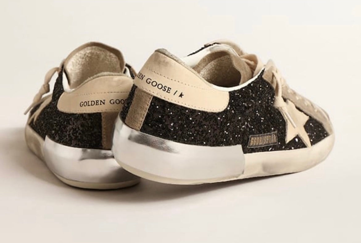 Golden Goose Super Star Sneakers