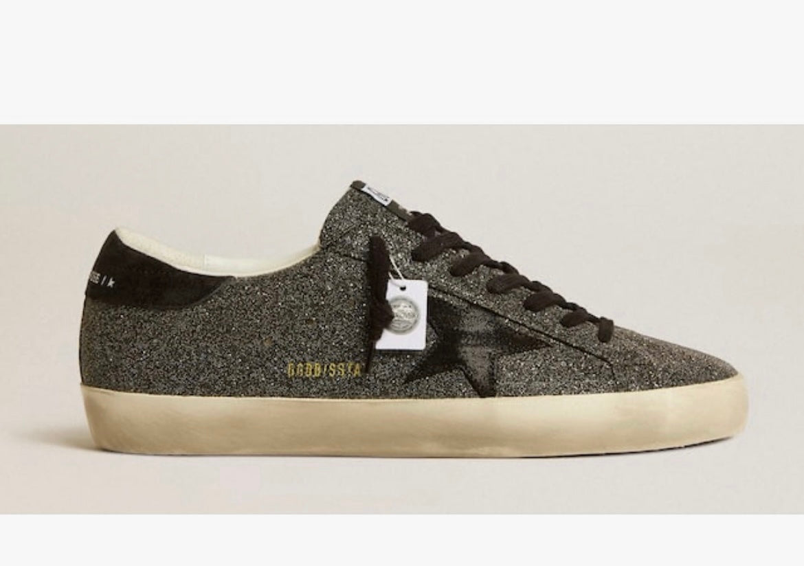 Golden Goose Super Star Sneakers