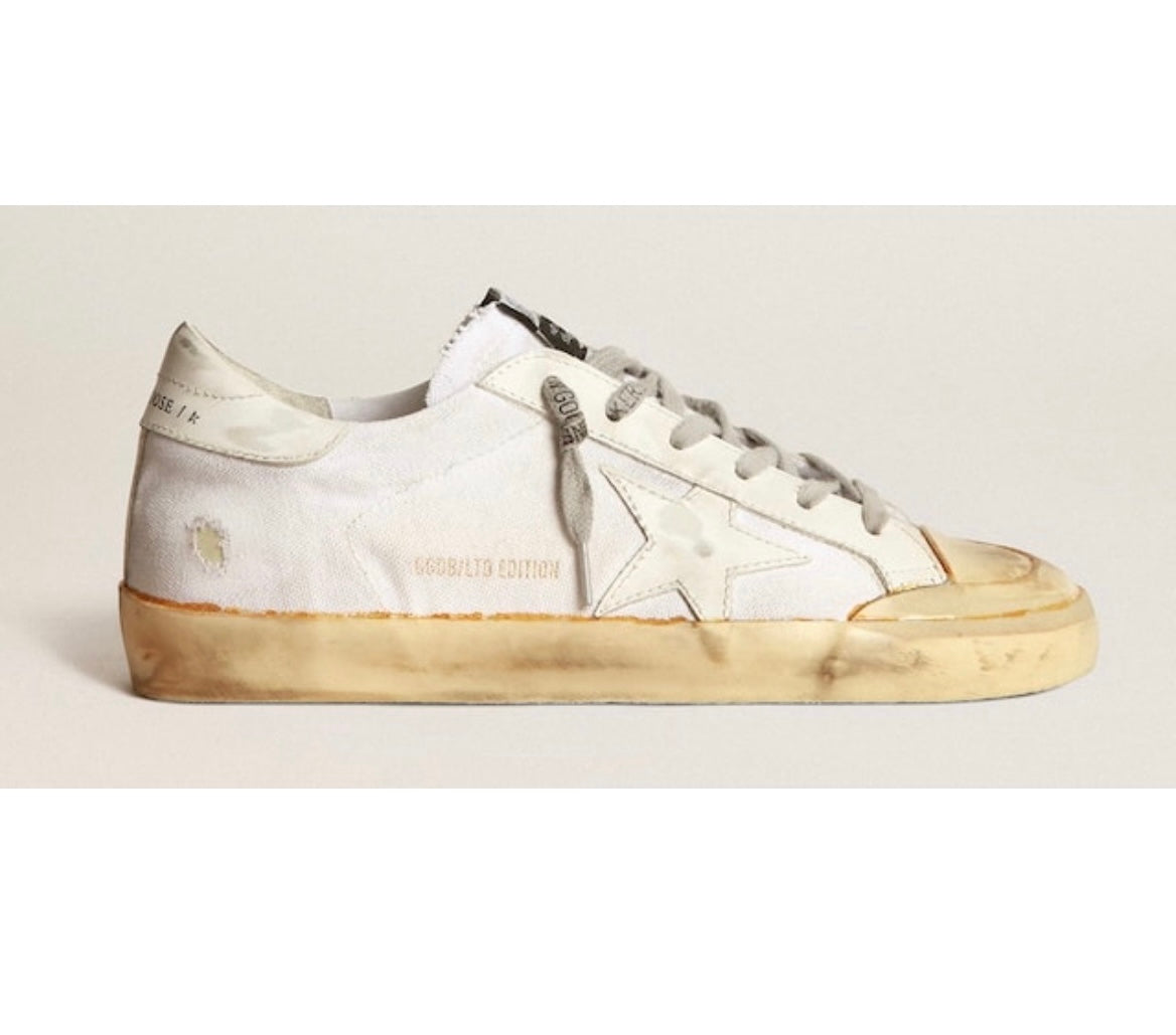 Golden Goose Super Star Sneakers