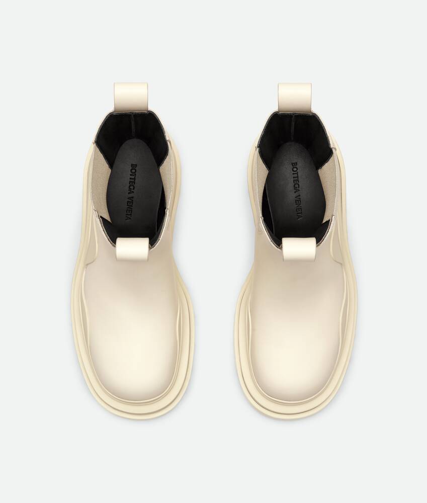 Bottega Veneta Tire Chelsea Boots