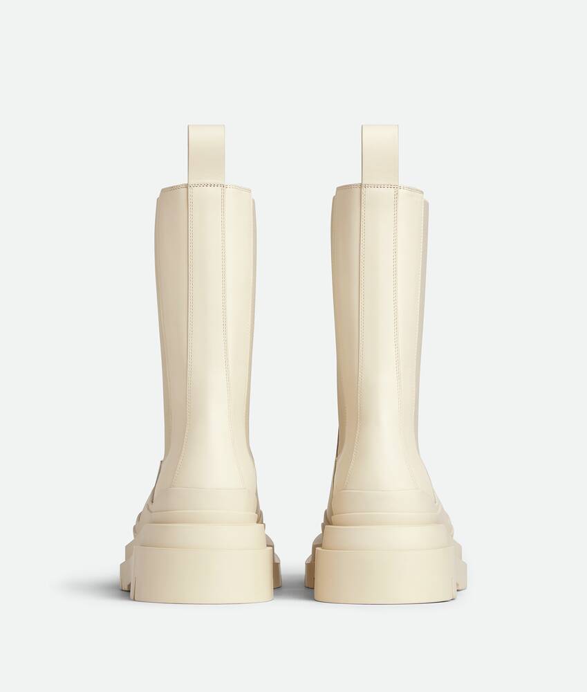 Bottega Veneta Tire Chelsea Boots