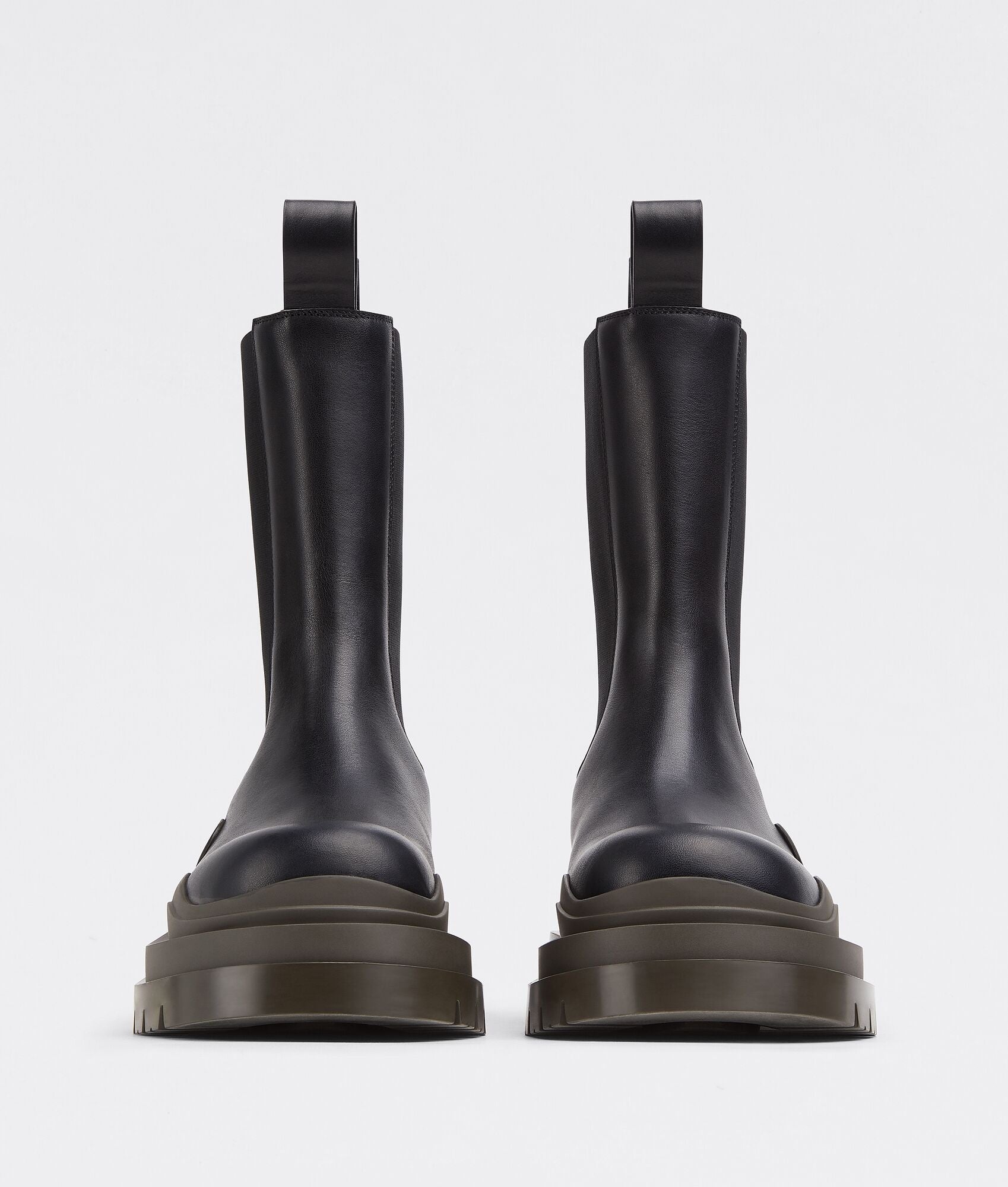 Bottega Veneta Tire Chelsea Boots