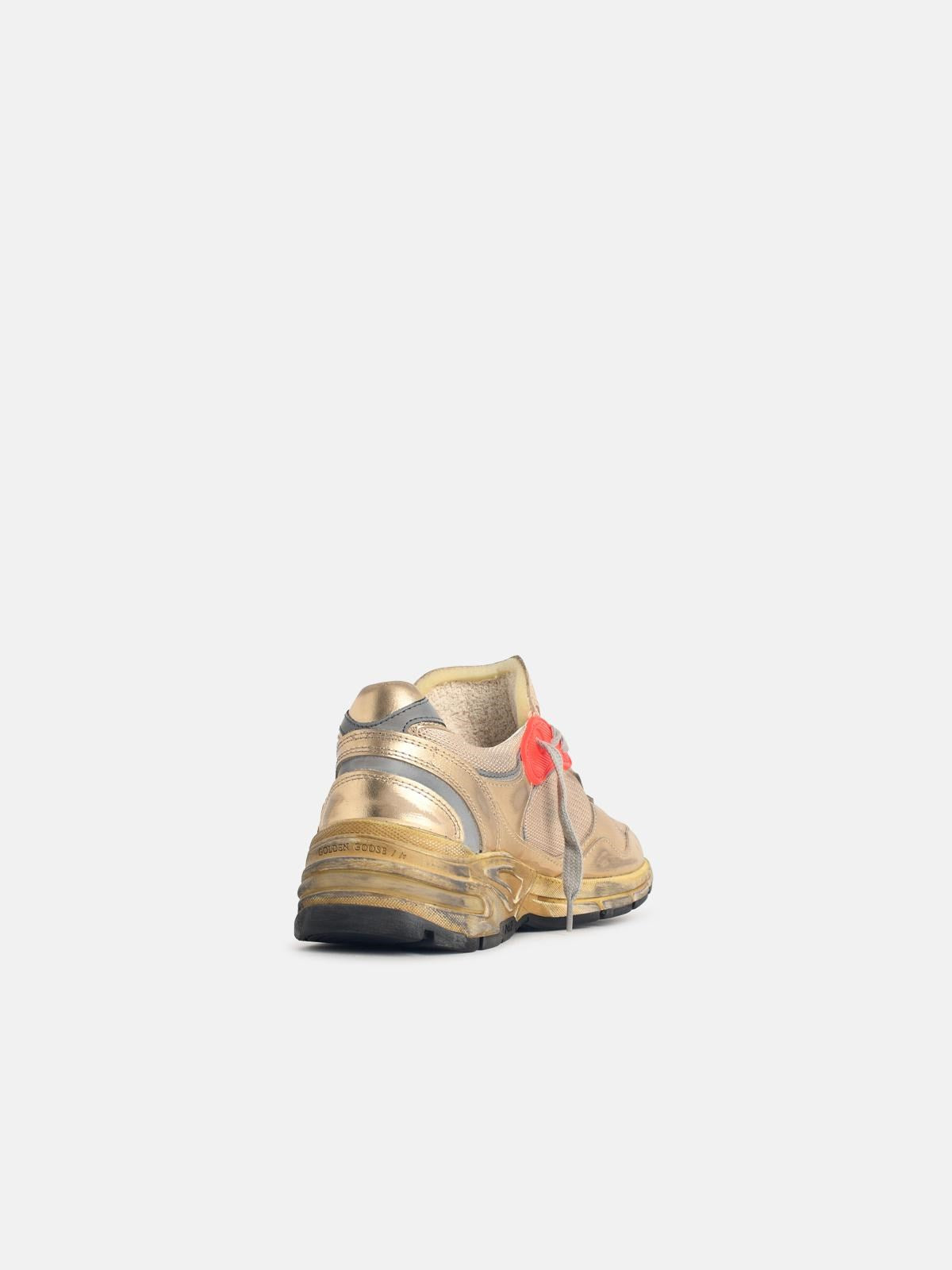 Golden Goose Running Dad Sneaker (110)