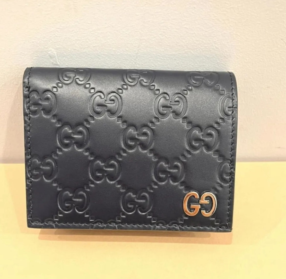 Gucci New GG Logo Leather Unisex Wallet