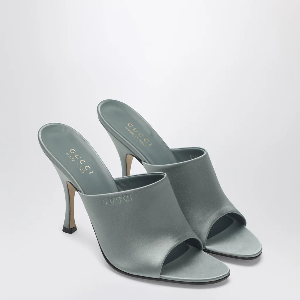 Gucci Ocean Slider Sandal (120)