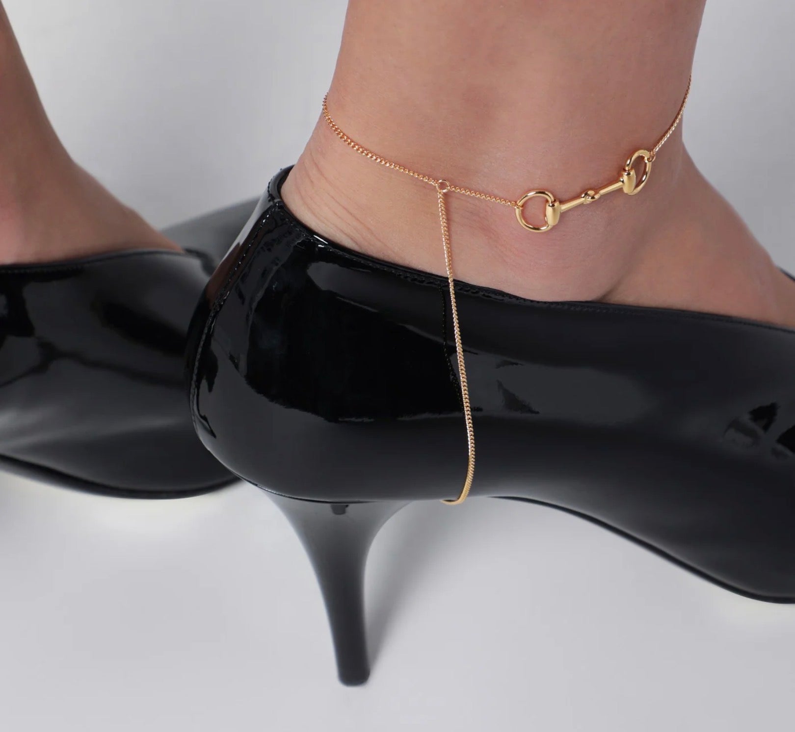 Gucci 97 Chain Pump (120)