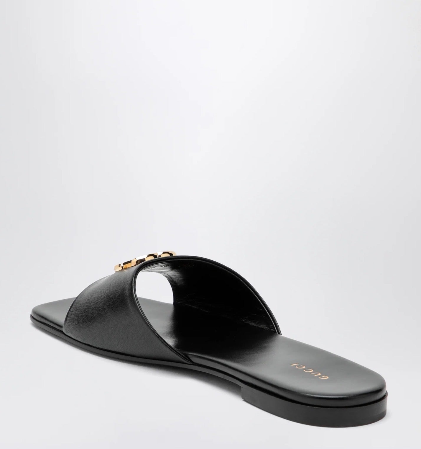 Gucci GG Slide Sandal (120)
