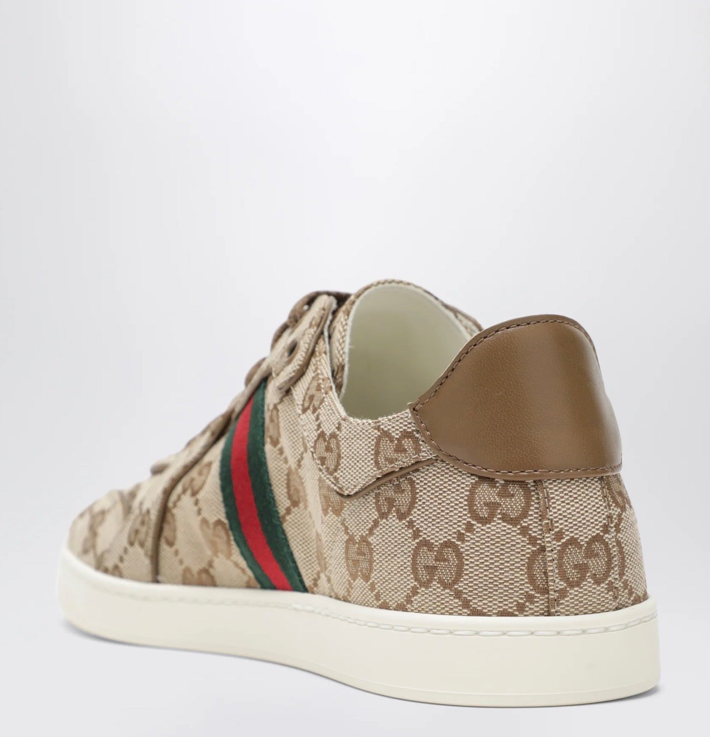 Gucci Stretch Sneaker (120)