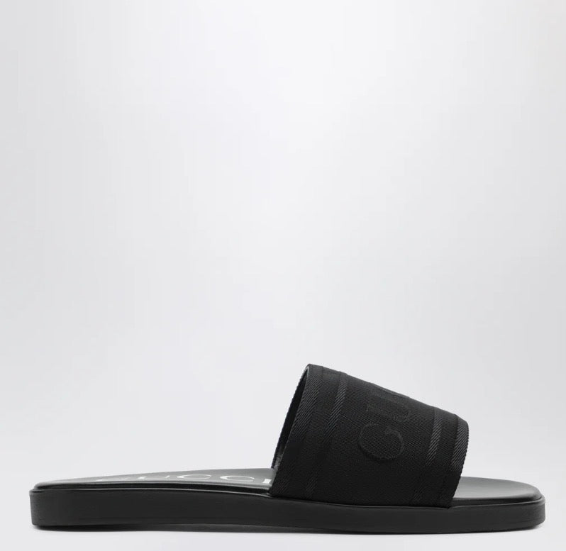 Gucci Slide With Logo (120)
