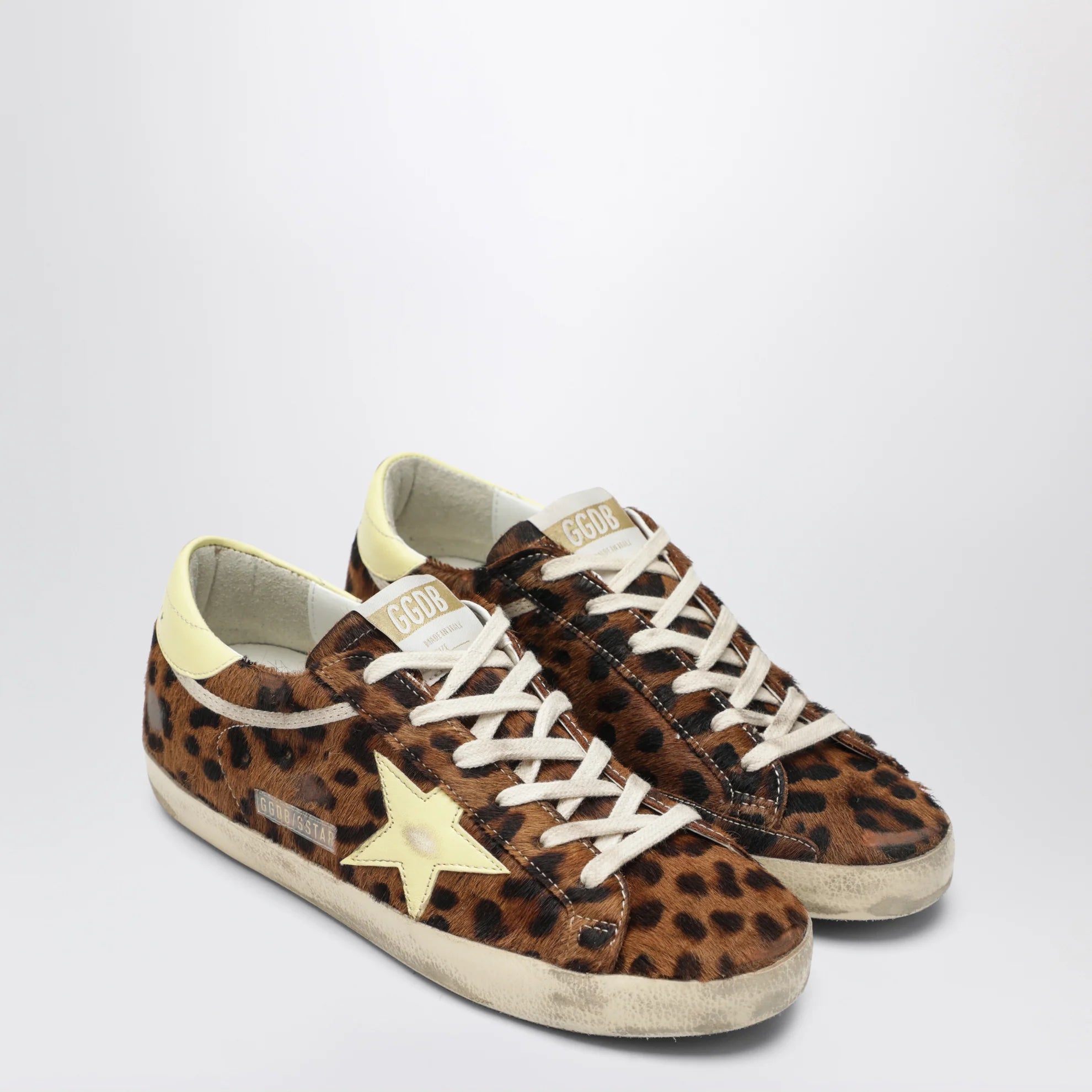 Golden Goose Super Star Sneaker (120)