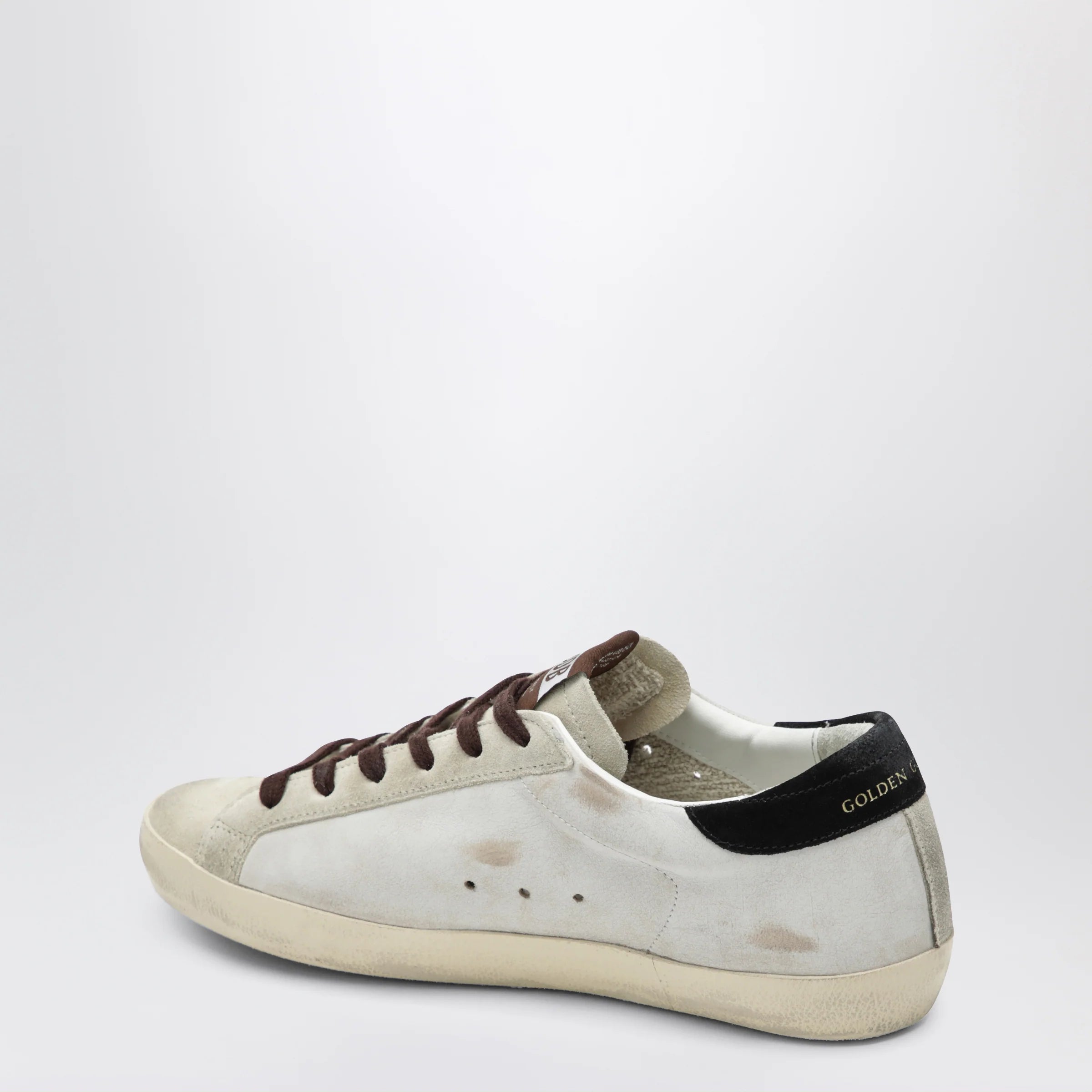 Golden Goose Super Star Sneaker (120)