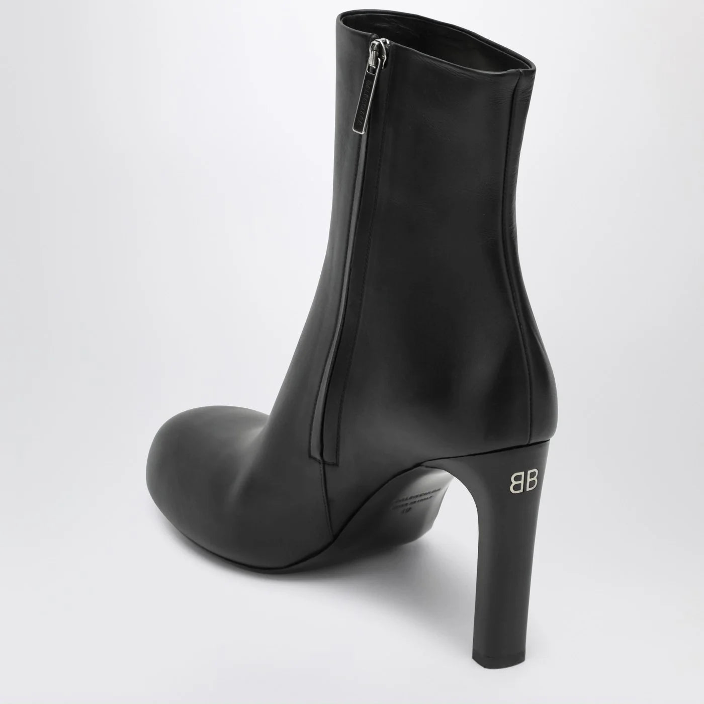 Balenciaga Fargo Ankle Boot (120)