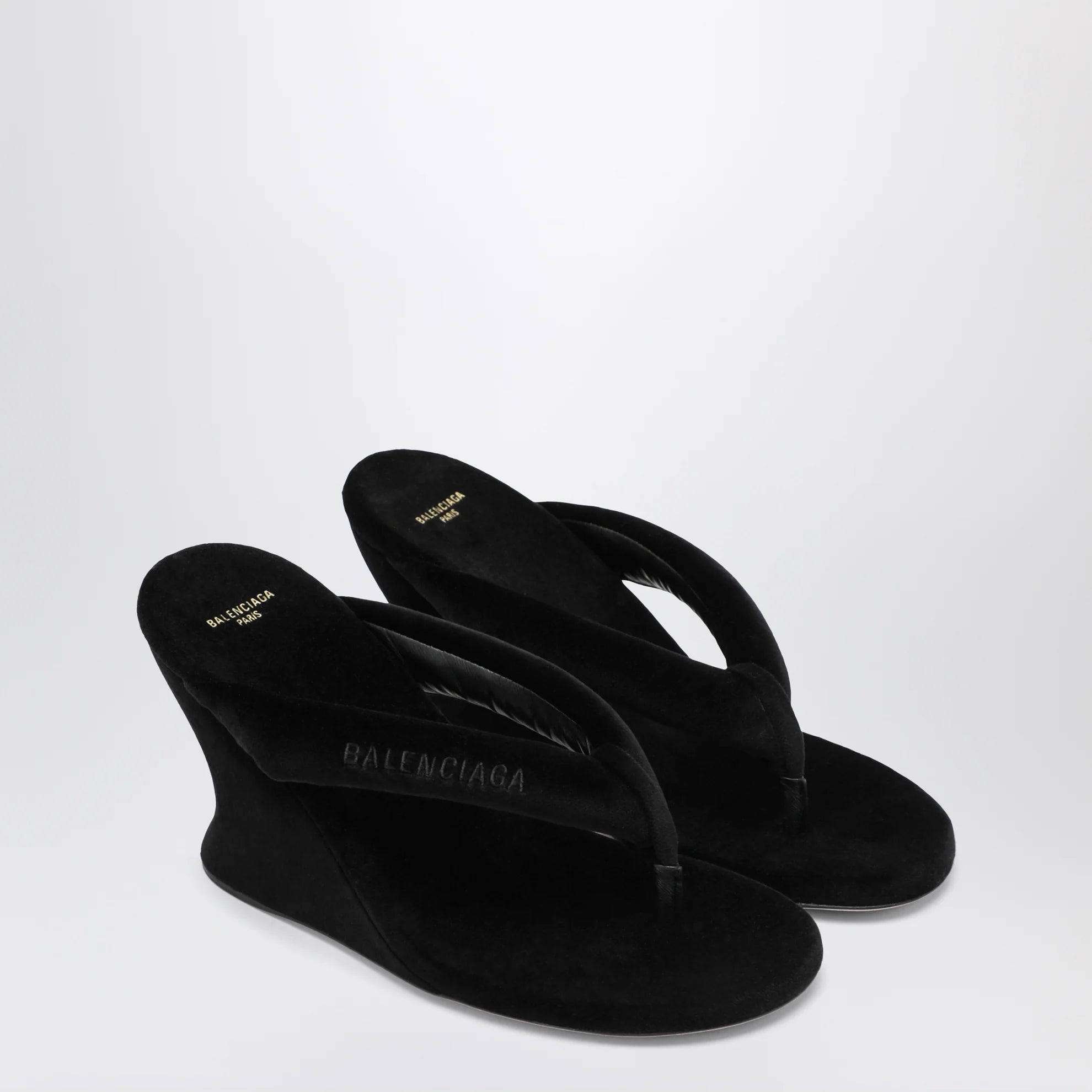 Balenciaga Gaeta Wedge Thong (120)