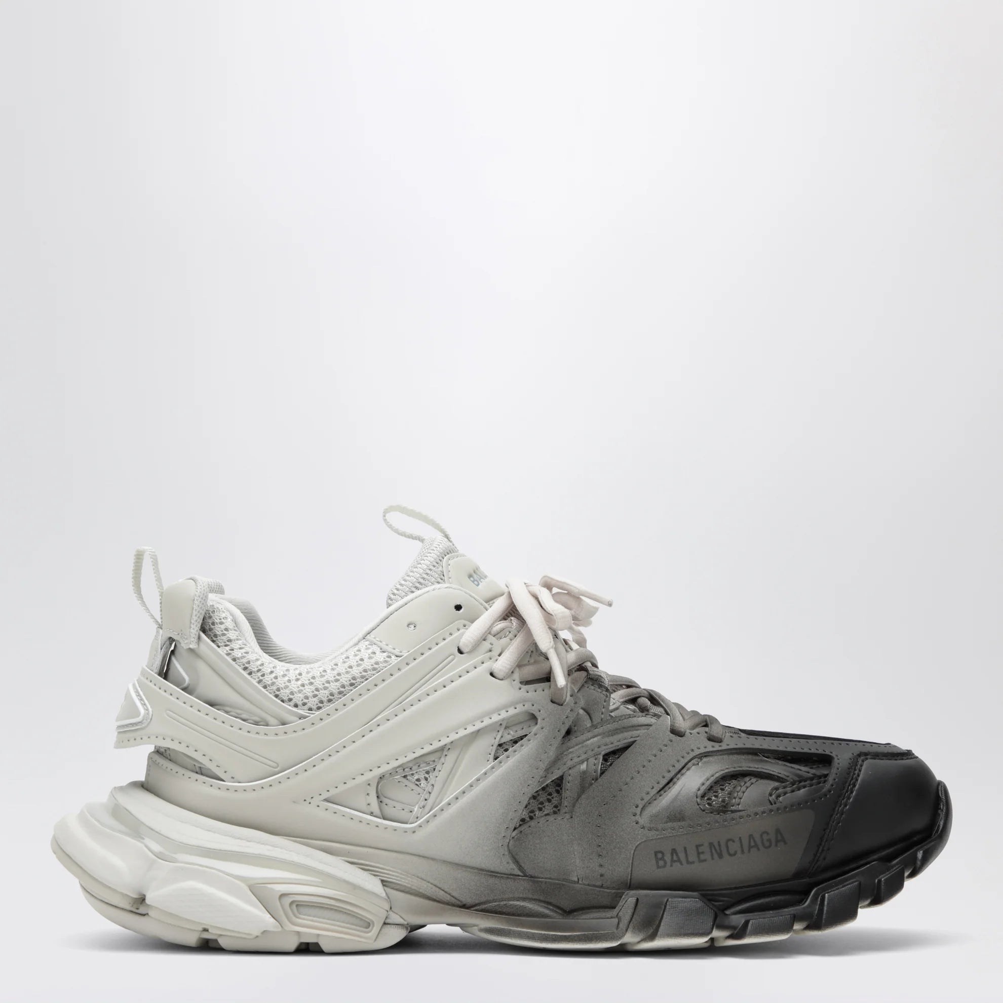 Gucci Track Gradient Sneaker (120)