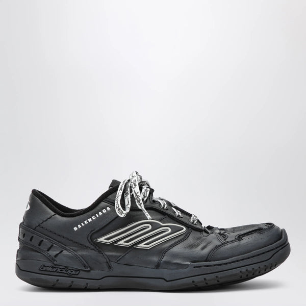 Balenciaga Hamptons Worn-Out Sneakers (120)