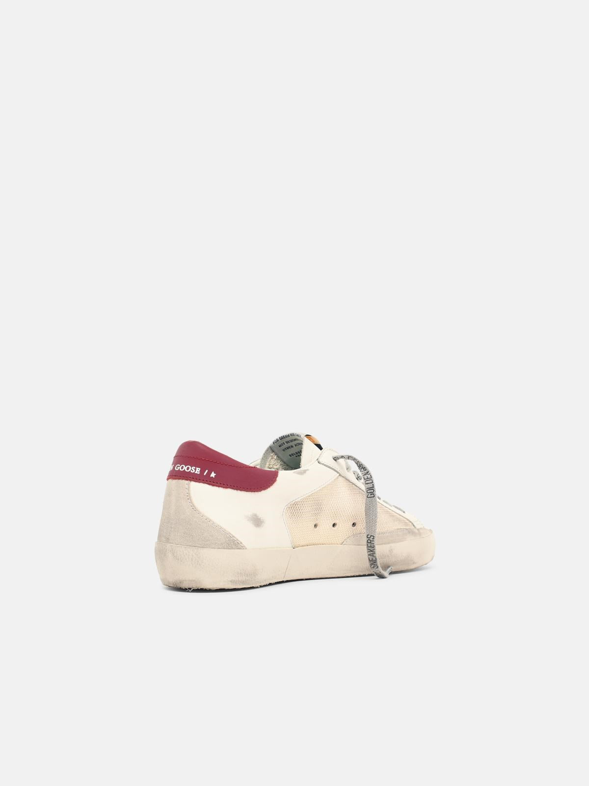 Golden Goose Superstar Sneaker (110)