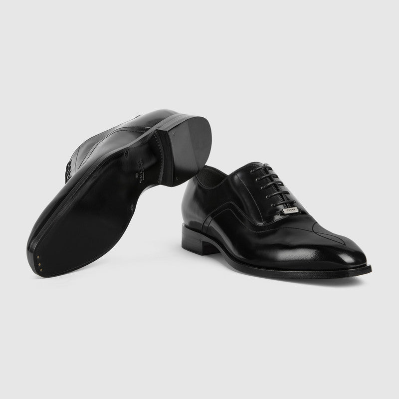 Gucci Topstitch Lace Up Shoe