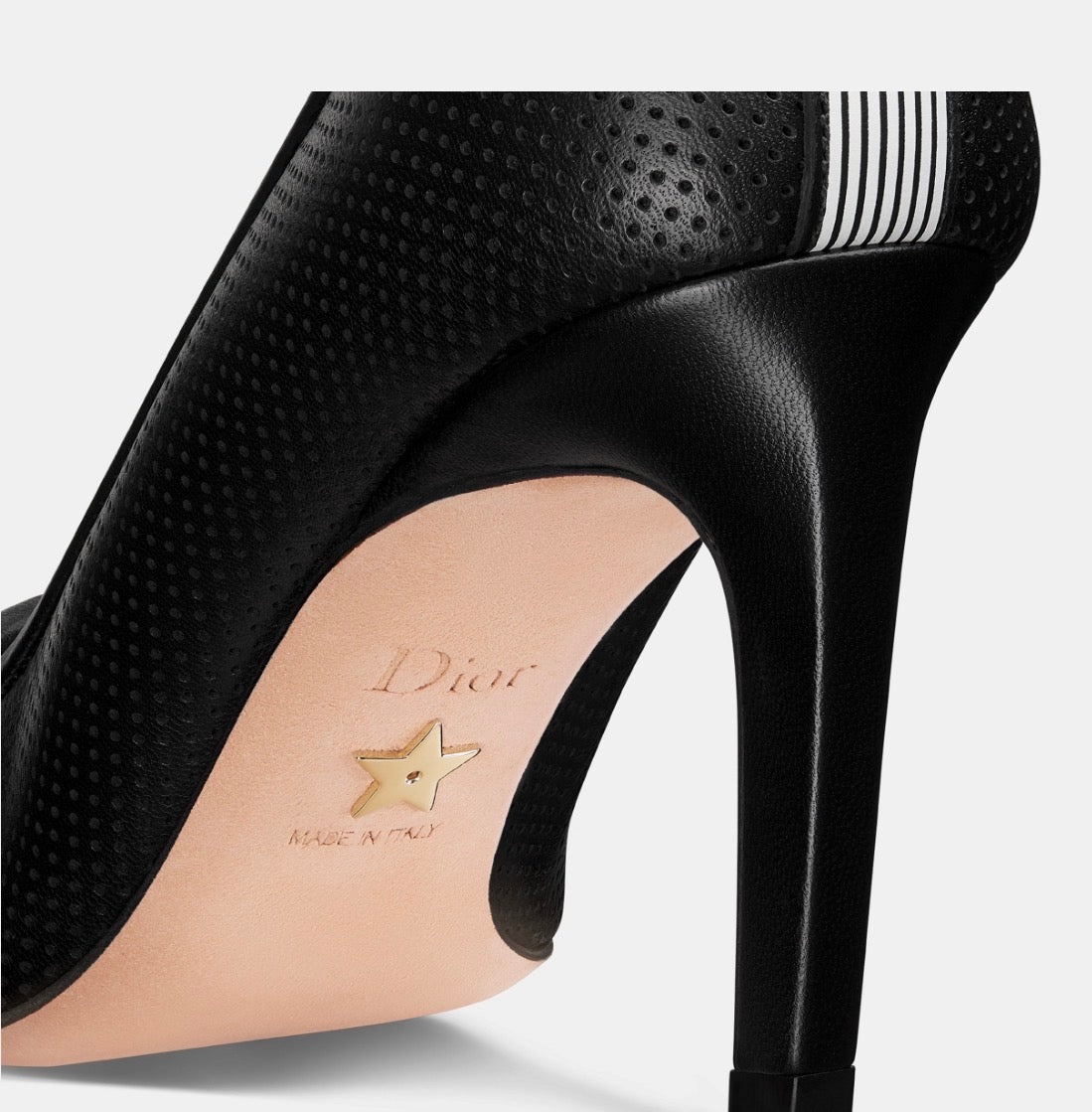 Dior D-Journey Lace Up Pumps