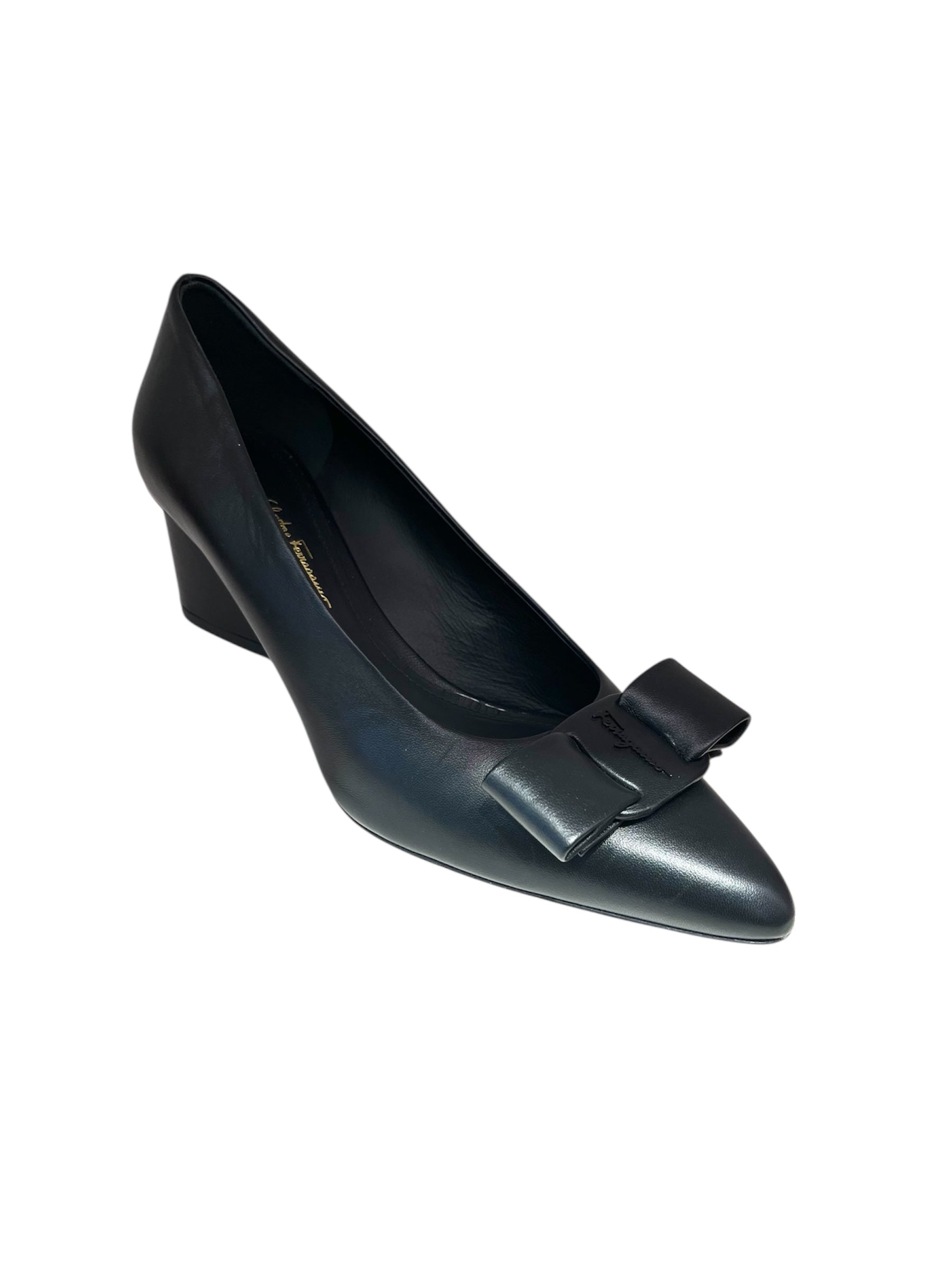 Ferragamo Bow Leather Pumps