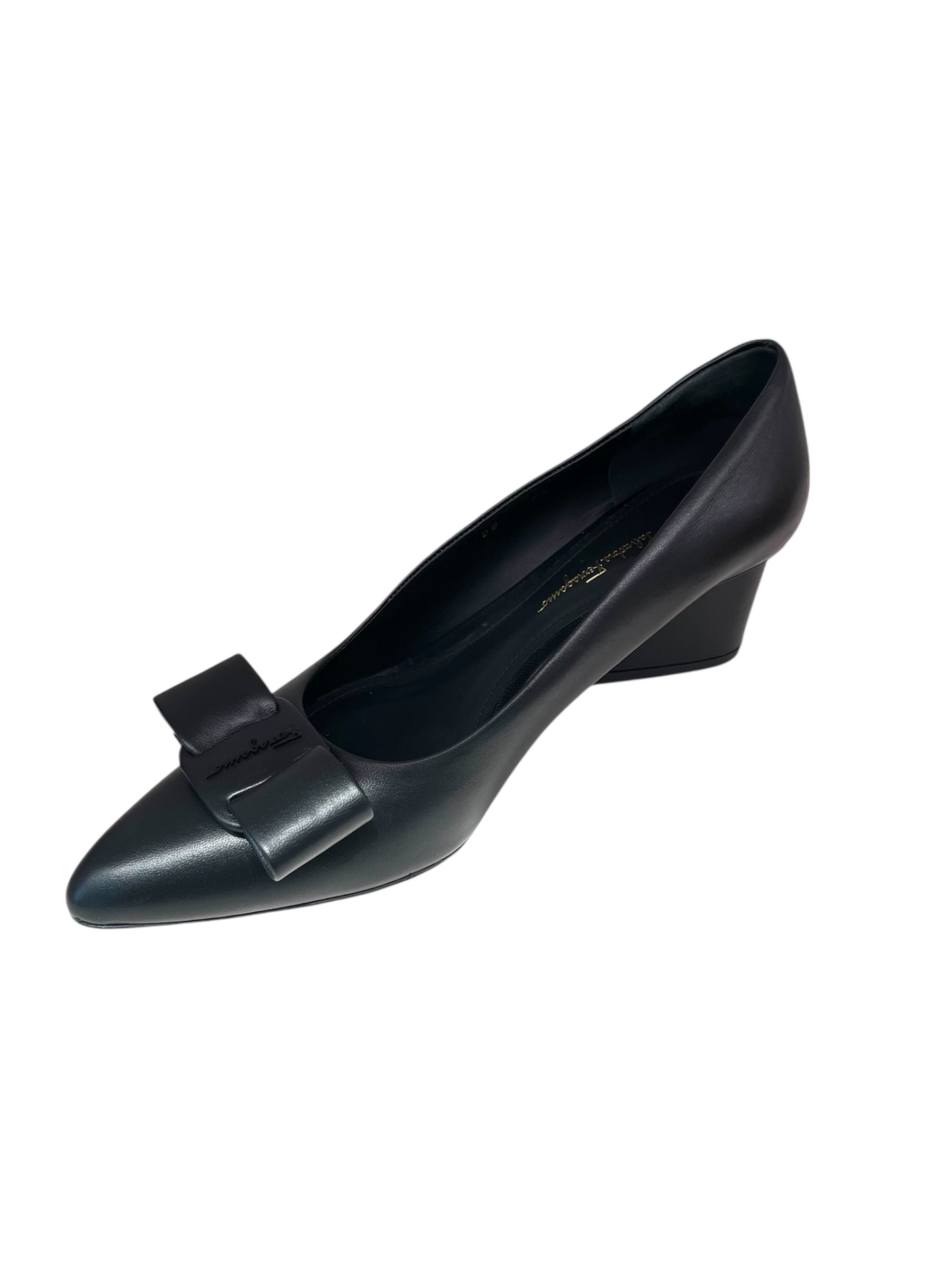 Ferragamo Bow Leather Pumps